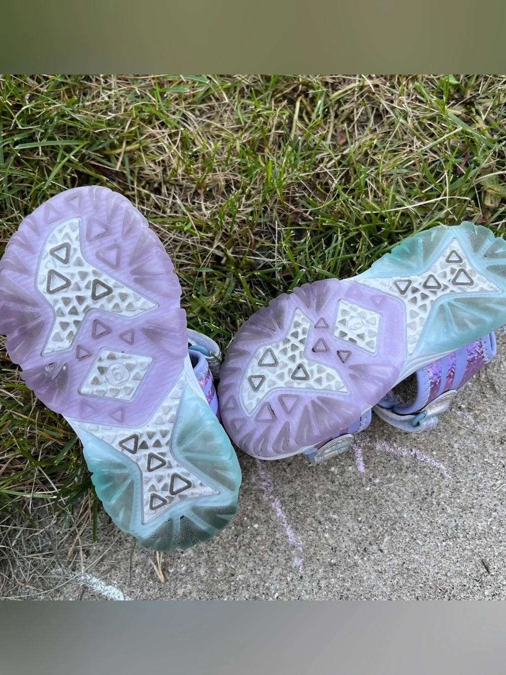 Girls' Disney Frozen Character Light-Up Sandals in Lavender